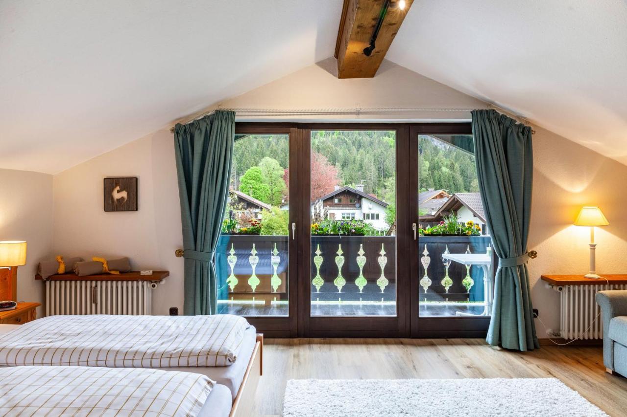 Aurikel Apartment Garmisch-Partenkirchen Bagian luar foto